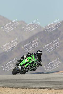 media/Oct-02-2025-Racers Edge (Thu) [[2c91cb6ab3]]/3-B Group/Session 4-Turn 9 (120pm)/